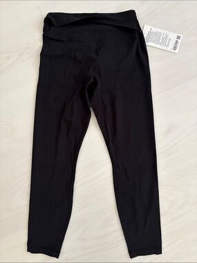 NWT Lululemon Align No-Line Twist Tight 25”, SZ 8